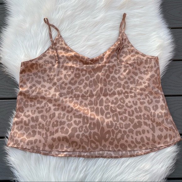 Express Leopard Pattern Pajama Set - Picture 5 of 6